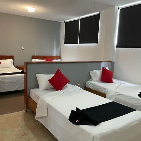 Oyo Hotel Italia Aguascalientes Kültér fotó
