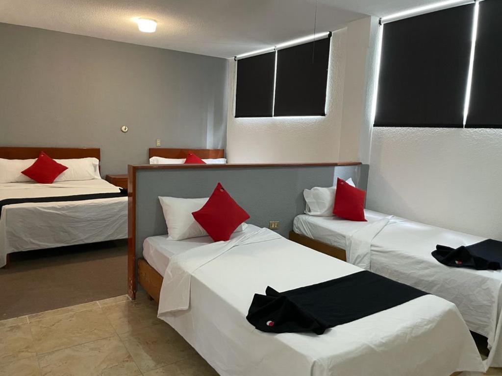 Oyo Hotel Italia Aguascalientes Kültér fotó