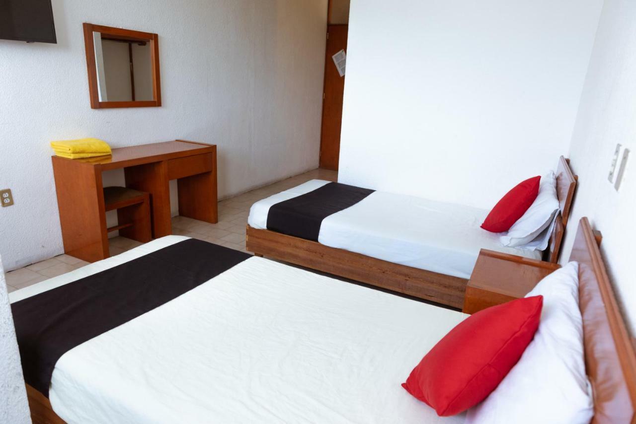 Oyo Hotel Italia Aguascalientes Kültér fotó
