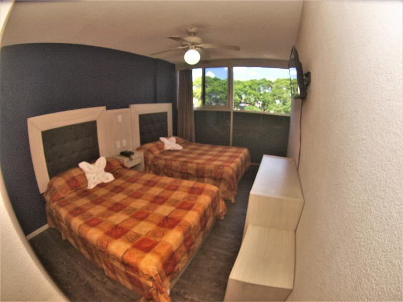 Oyo Hotel Italia Aguascalientes Kültér fotó