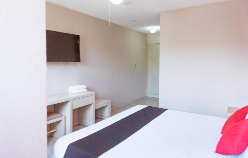 Oyo Hotel Italia Aguascalientes Kültér fotó