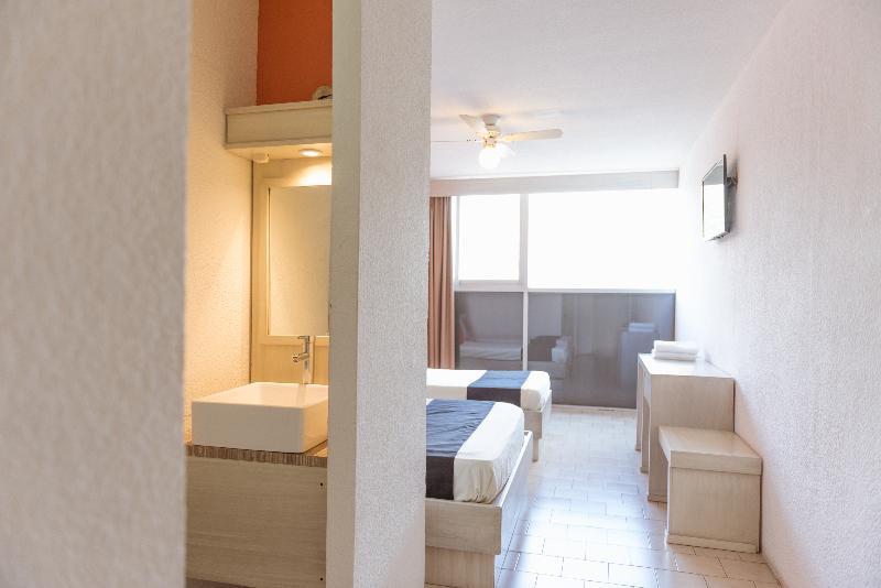 Oyo Hotel Italia Aguascalientes Kültér fotó